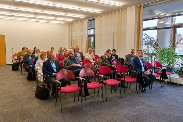 Zápis z Fóra onkologů konaného dne 3. 11. 2025 v Masarykově onkologickém ústavu v Brně